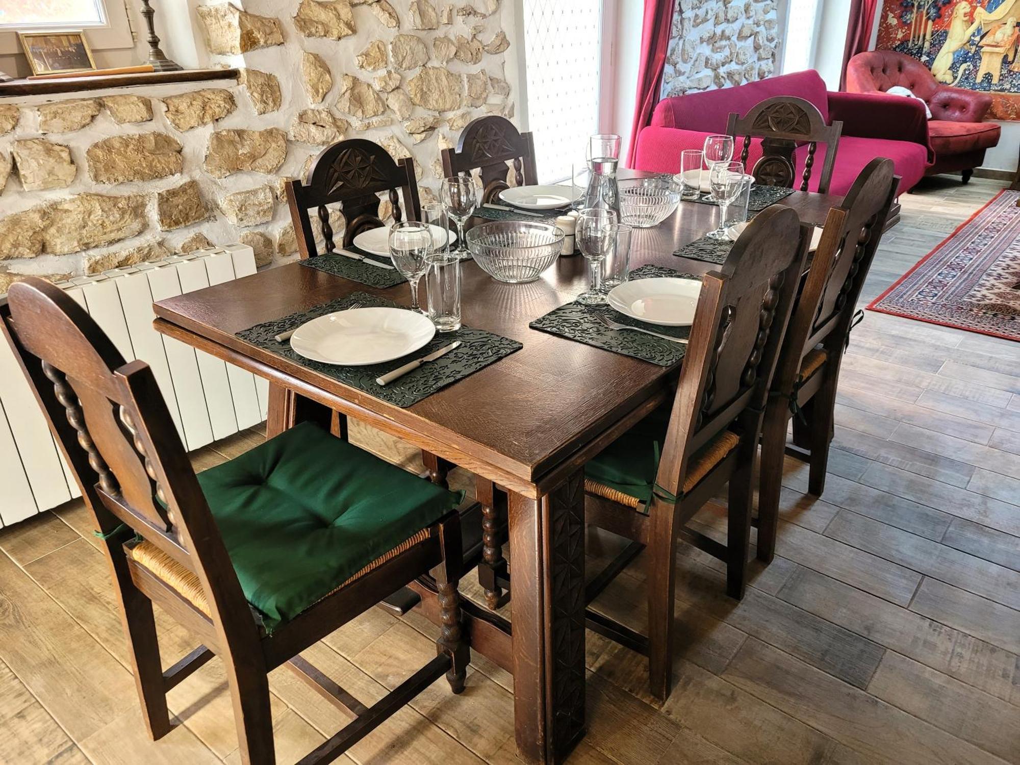 La Demeure Des Maraudeurs -10Min Disney-Jardin & Bbq Villiers-sur-Morin Exterior foto